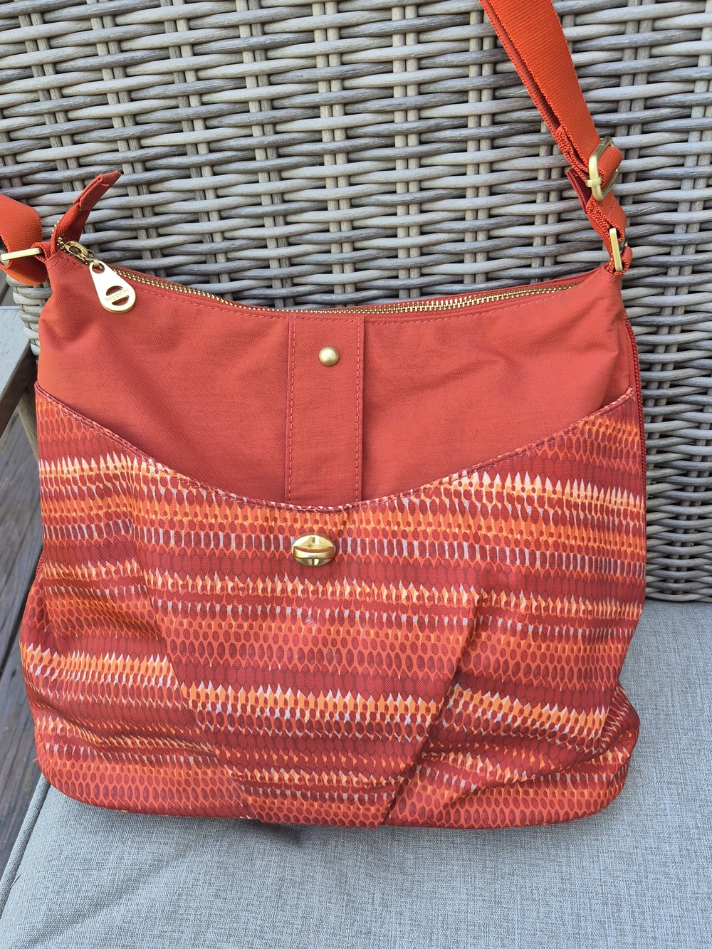 Baggallini Orange Patterned Crossbody Shoulder Bag